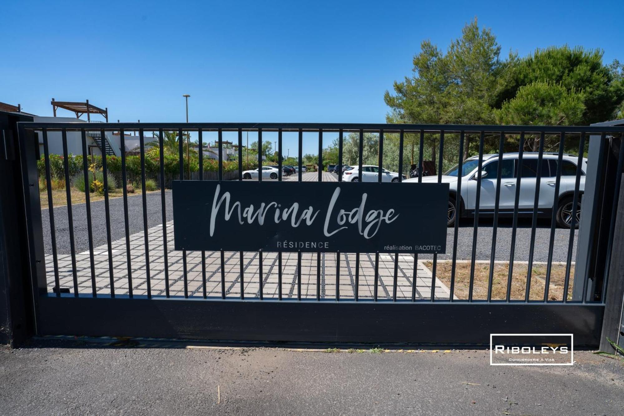 Marina Lodge - Superbe T3 à 400m de la plage de Farinette Vias Esterno foto