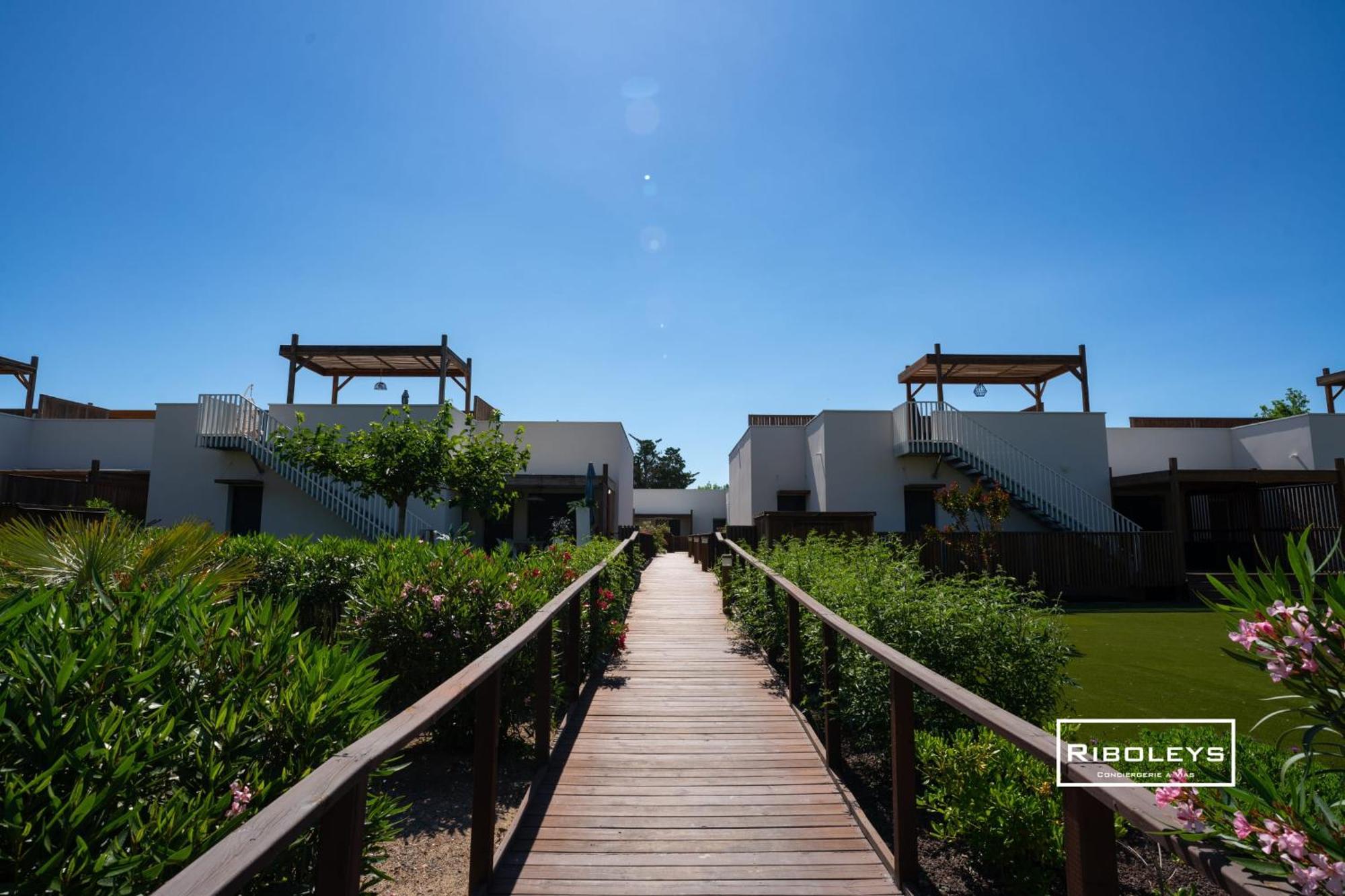 Marina Lodge - Superbe T3 à 400m de la plage de Farinette Vias Esterno foto